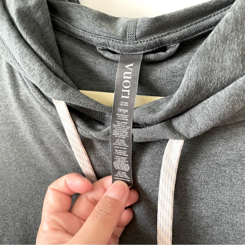 Vuori Halo Essential DreamKnit Hoodie Shirt